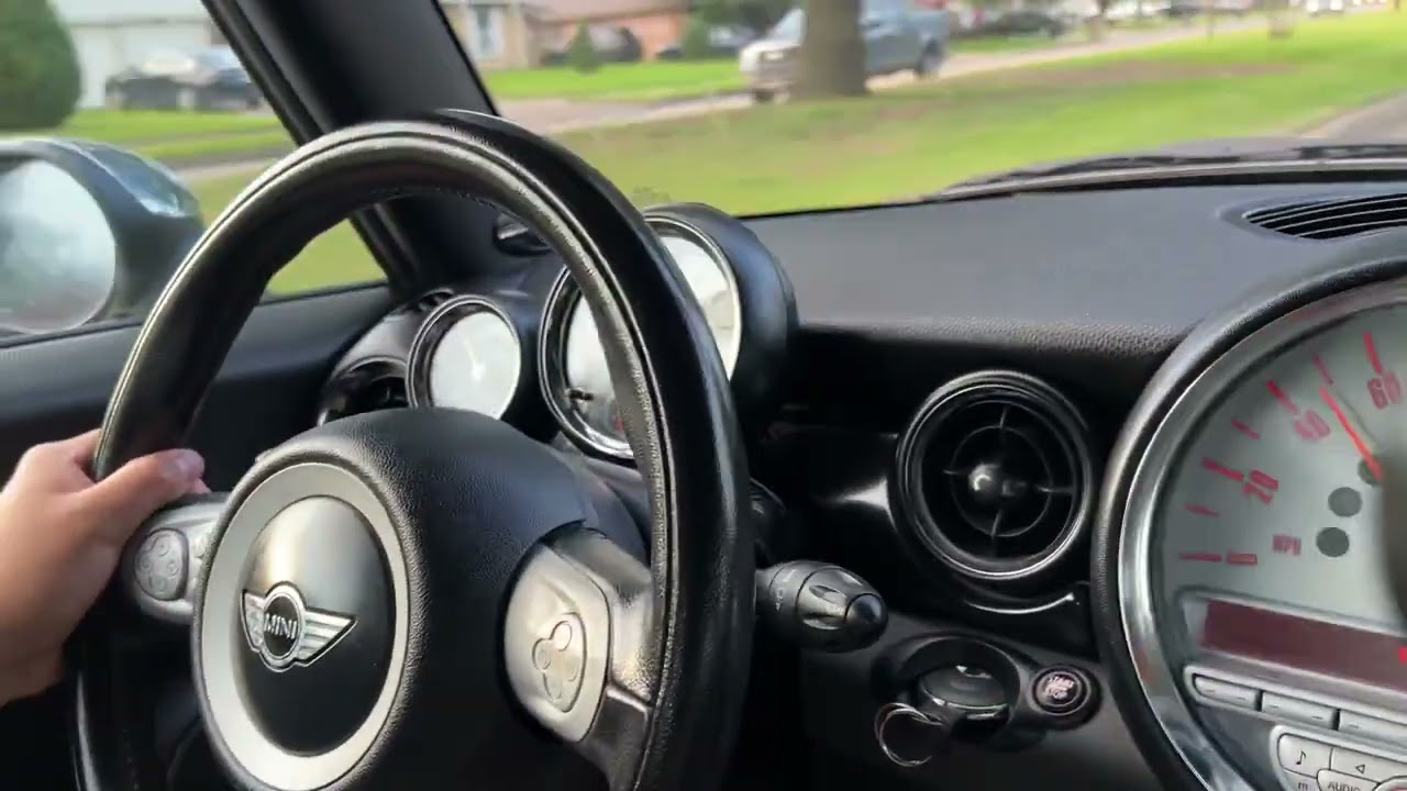 2010 Mini Cooper Convertible - Test Drive