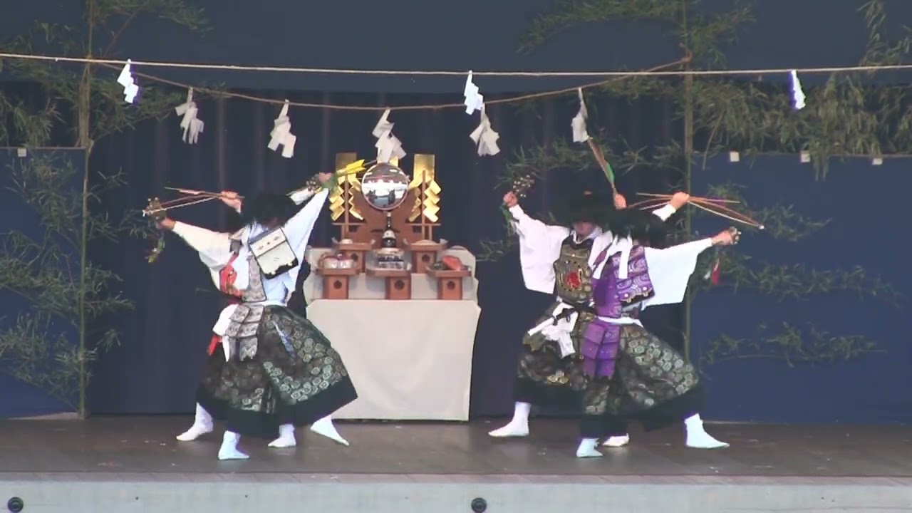 第35回庄内神楽祭り　由布高等学校 郷土芸能部『神逐』