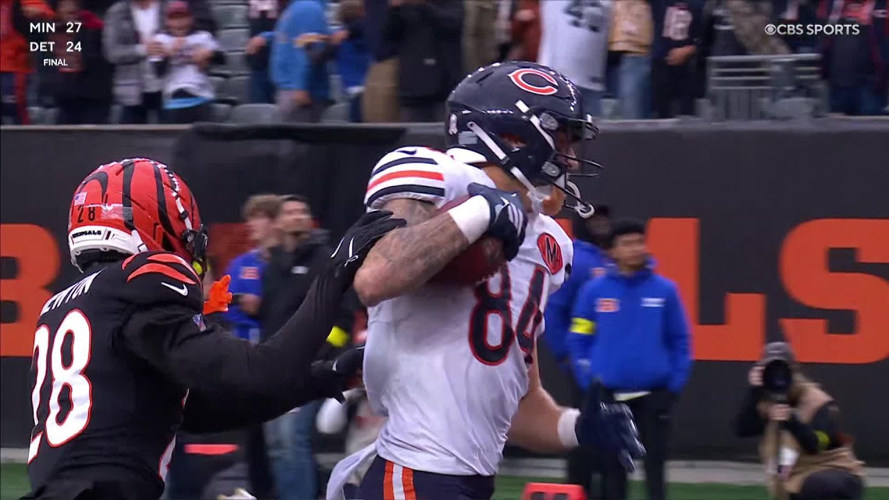 LOVELAND TD! Rookie TE scores in most improbable way
