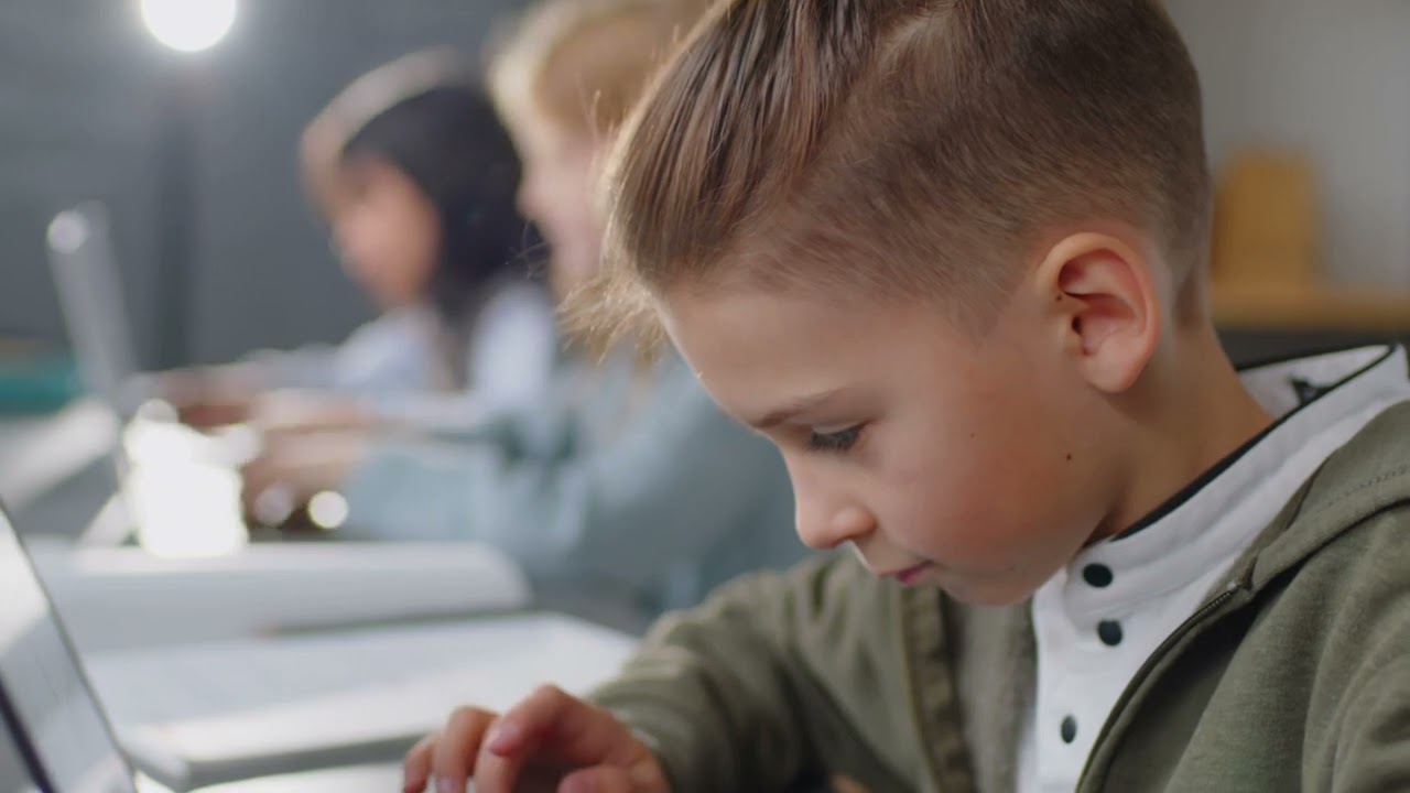 From Struggle to Success: Writing Support for Dysgraphia