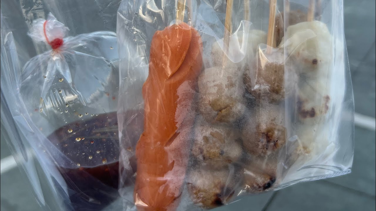 ลูกชิ้นปิ้ง น้ำจิ้มอร่อย #food #thailand #streetfood #thaifood #cooking #reels #yummy 