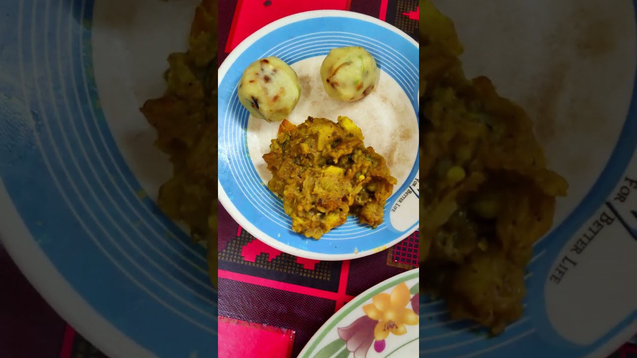 Eating Beef, Cow Brain & Vegetables With Rice. #Shorts #Food #StreetFood #youtubeshorts #viralshorts