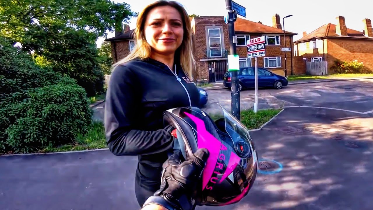 EPIC, CRAZY & COOL MOTORCYCLE MOMENTS 2020 [Ep.#40] HIT & RUN ROAD RAGE! COOL COPS & MORE!