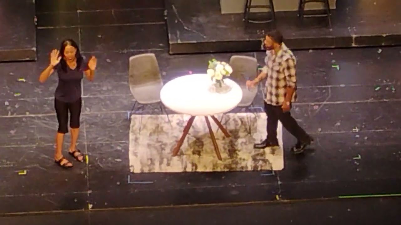 Saturday afternoon at music hall hit stage play games women Play