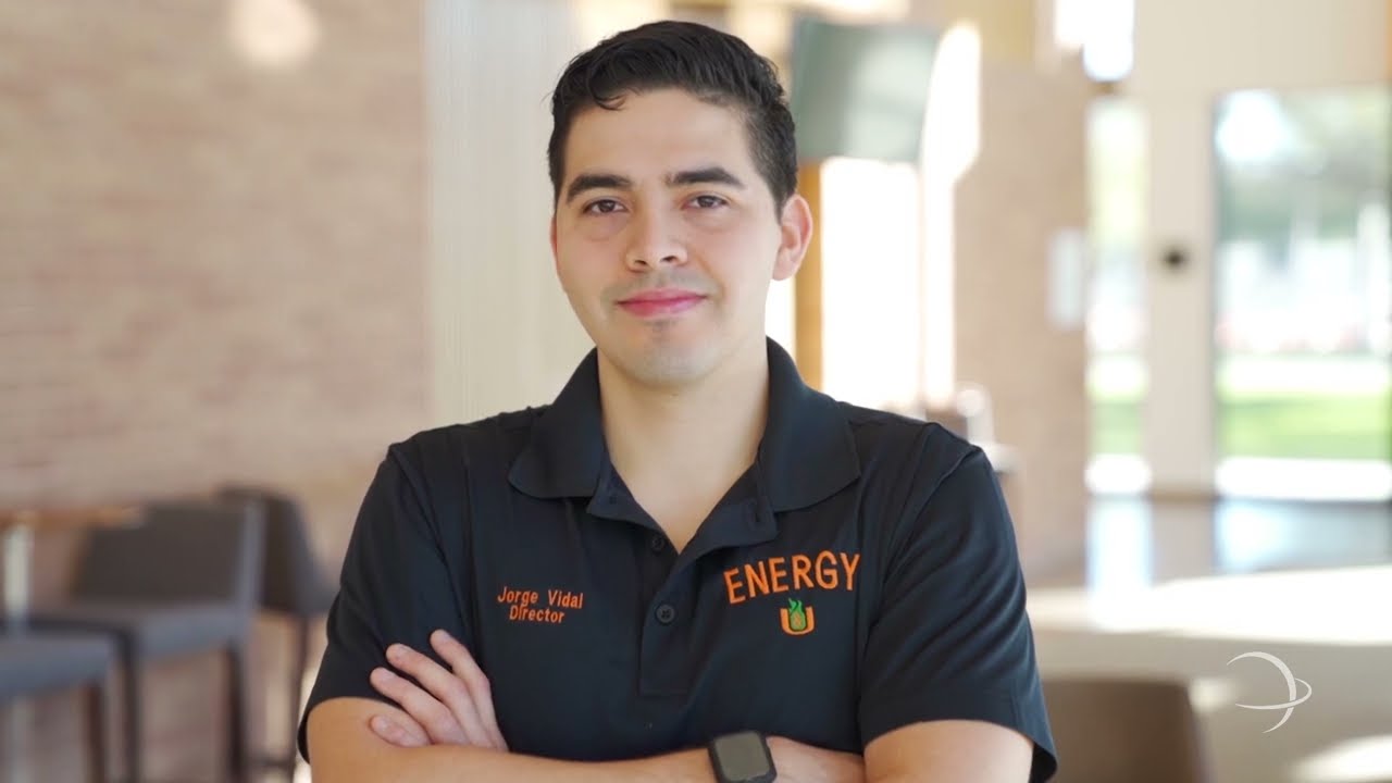 STISD | Lone Star Emmy Winning Director Jorge Vidal Shares His World Scholars Experience