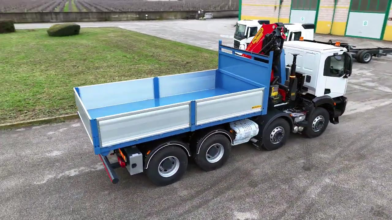 PALFINGER PK 33002 EHF INSTALLATA SU CASSA SCARRABILE