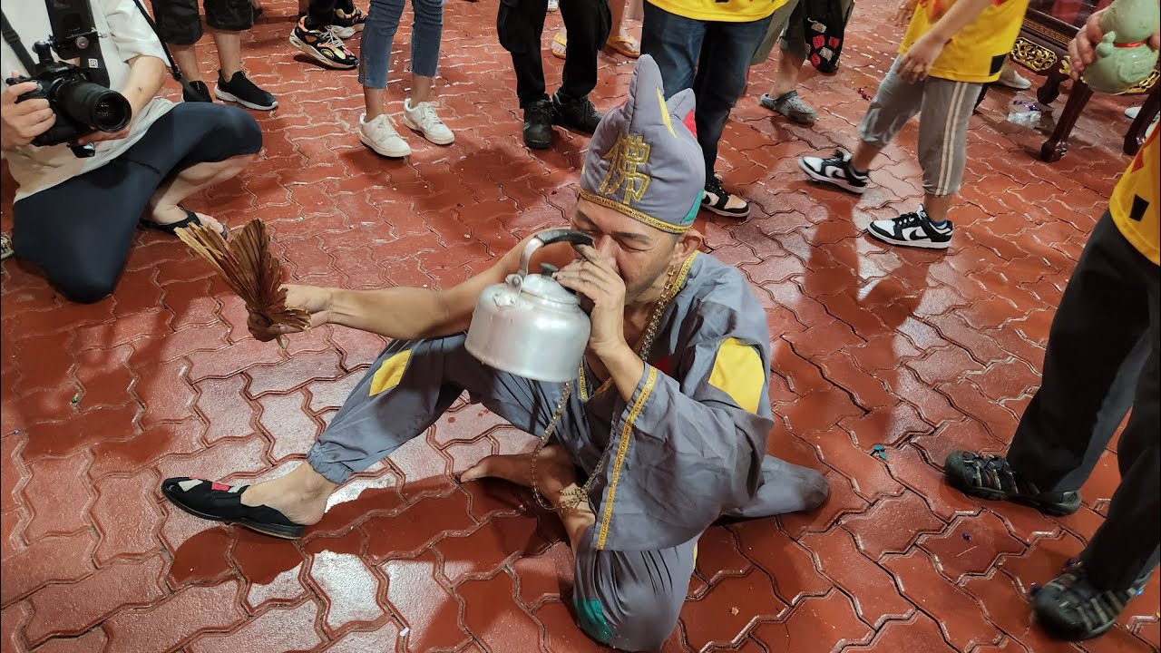 芽笼濟正宮城隍廟濟公活佛出巡甘榜 Geylang Ji Zheng Gong Temple Yew Kampong Ceremony 13/04/24