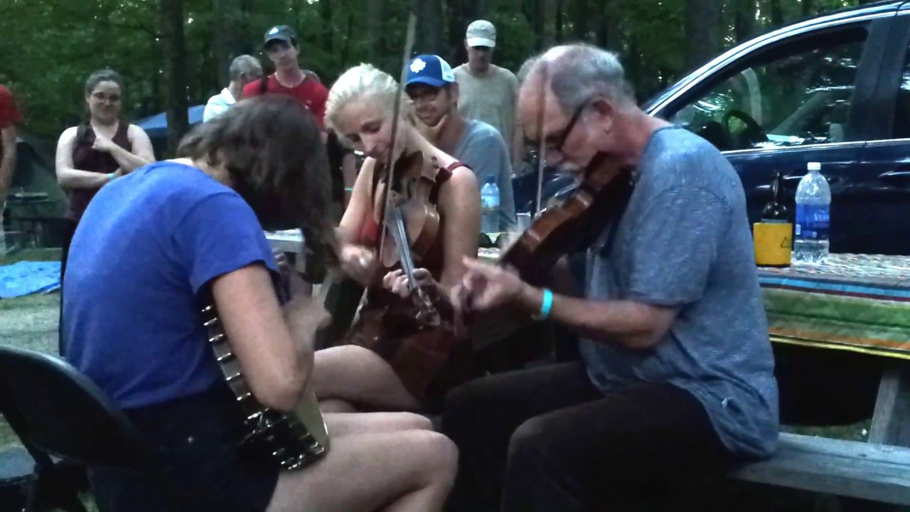 Clifftop 2015 Camp Jam: Bruce Molsky, Allison De Groot & Lena Jonsson play Blackjack Grove