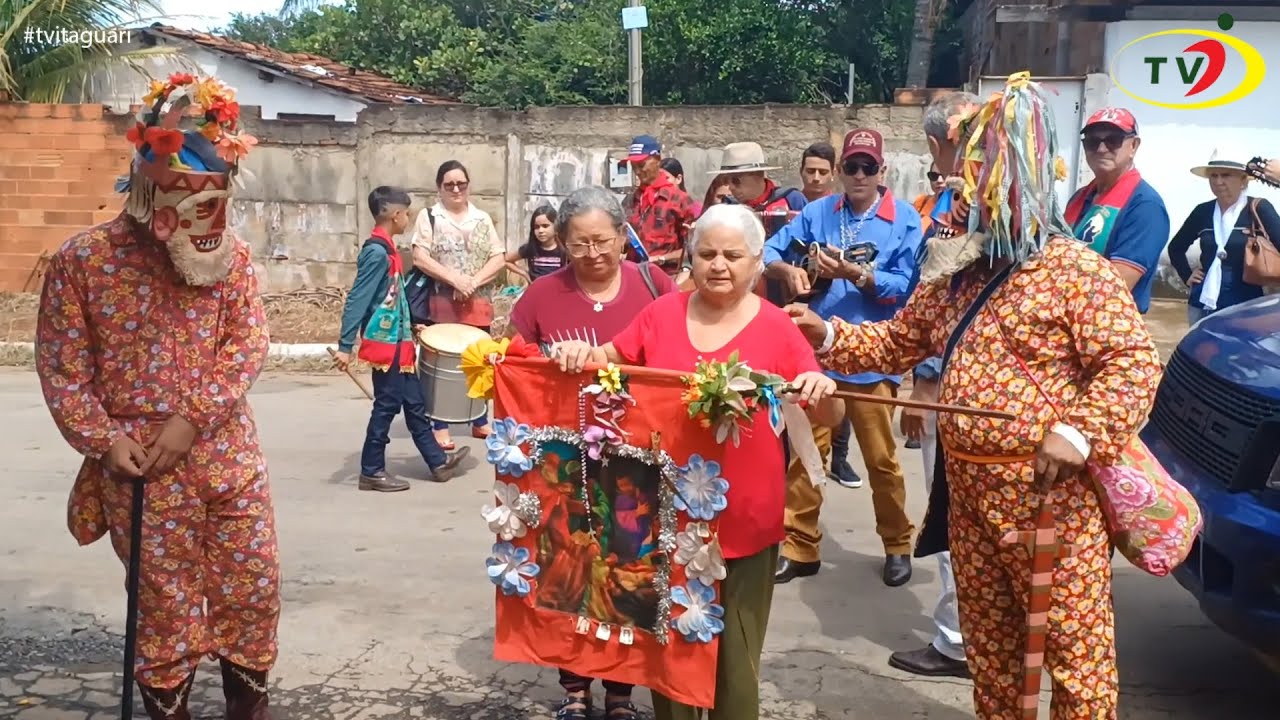 Folia de Reis Dona Dalila - Ritmo Folia Mineira sendo embaixada por Hélio Mendes em Aragoiânia
