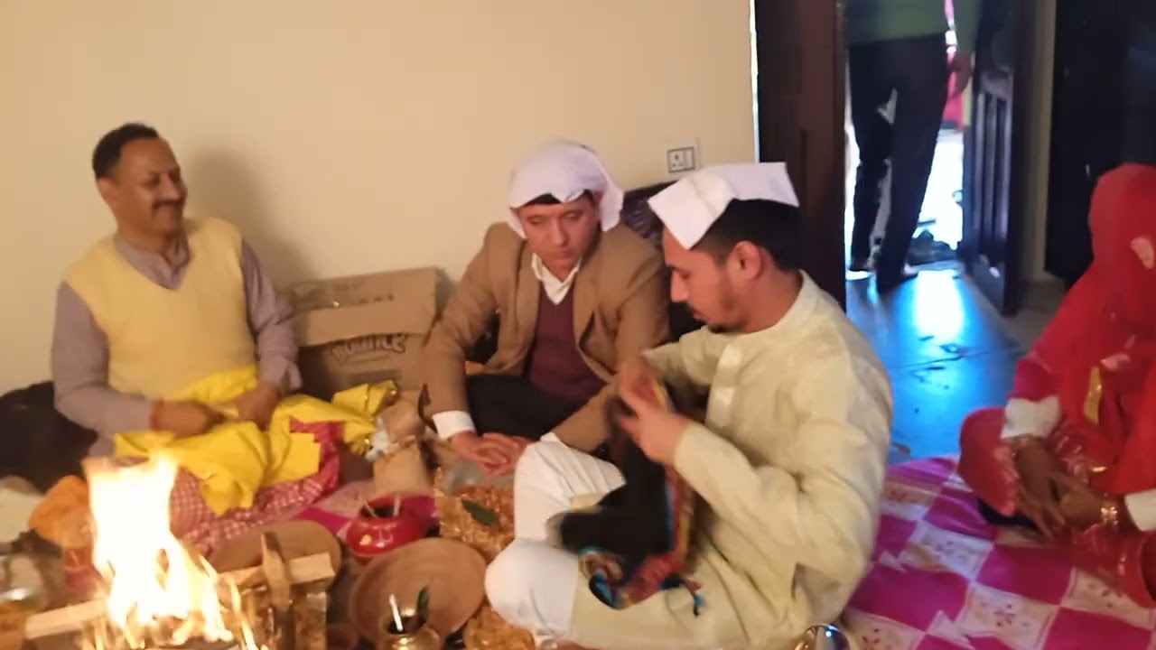 हमारे चैनल पर लाईक कॉमेंट शेयर सब्सक्राइब करें धन्यवाद  आपका  शादी में सुंदर गीत! !!!!!