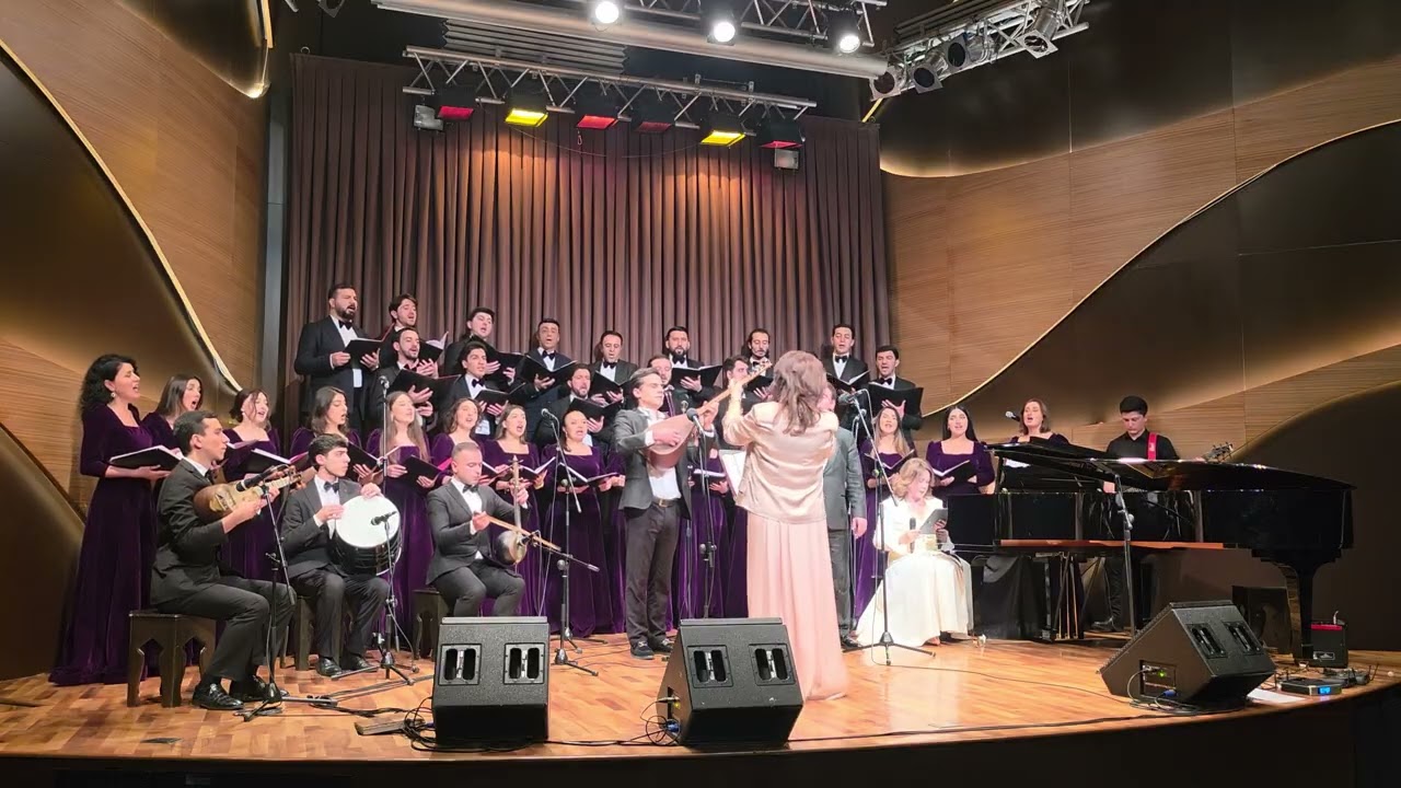 “Bu torpağa borcluyam” Cahangir Cahangirov adına xor | Konsert