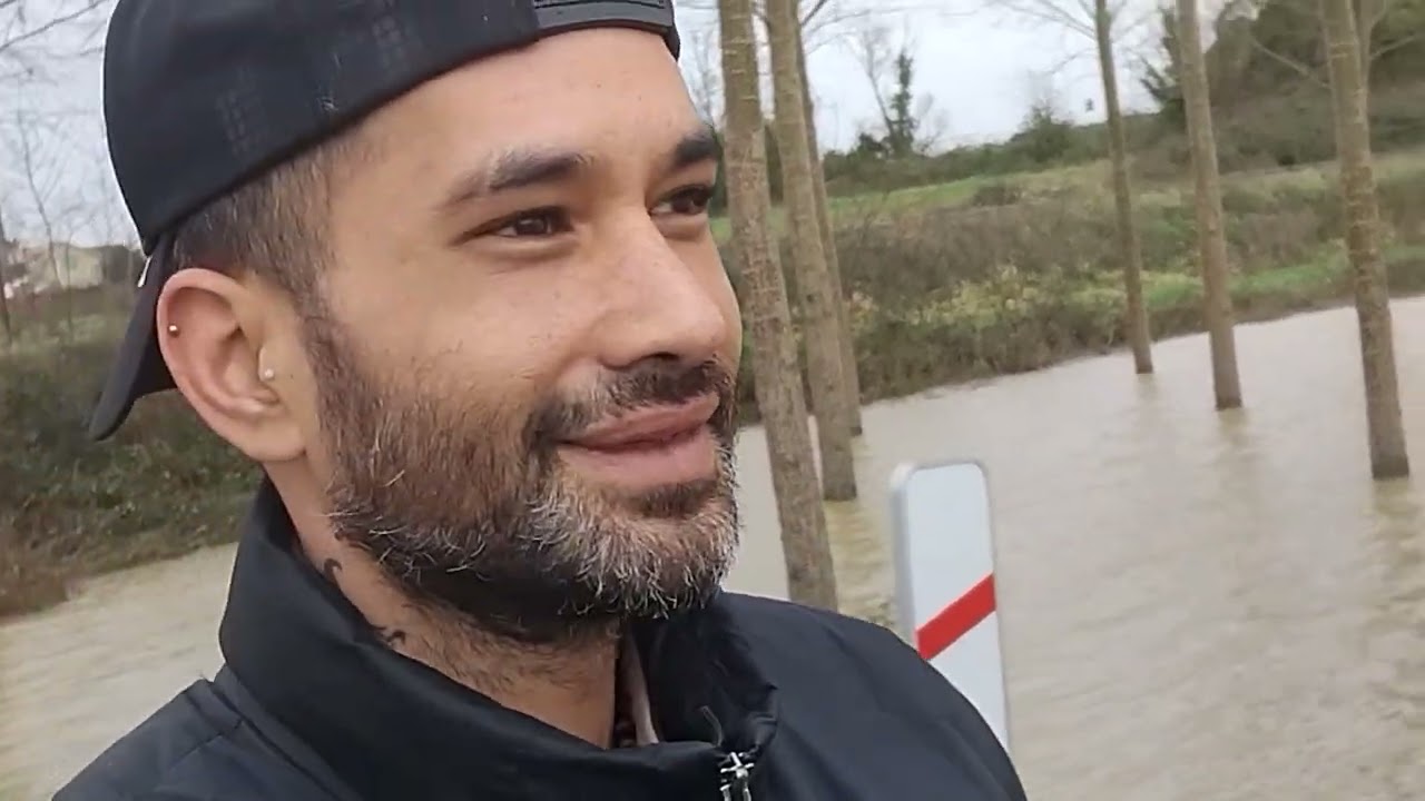 JUSIX  C'EST LA CATA, UNE COMMUNE COMPLÈTEMENT INNONDÉE.