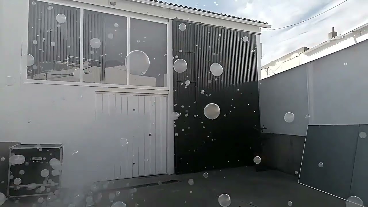 MÁQUINA DE BURBUJAS + HUMO CON LEDS SF AUDIO SFB600