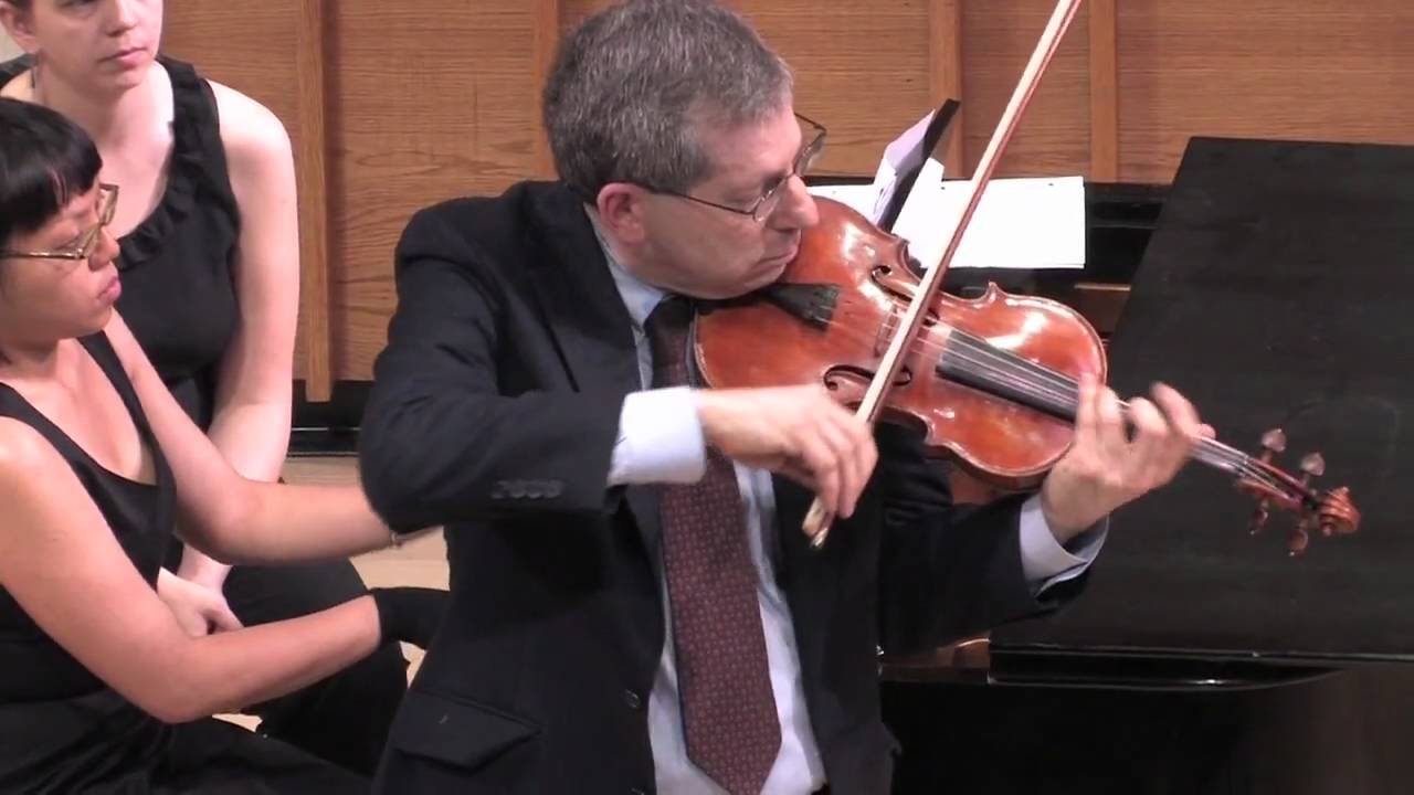 Martin Stoner @ Merkin Hall performing Rachmaninoff / Kreisler 