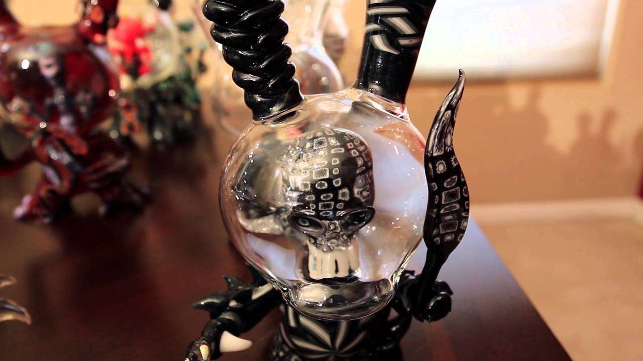 Crunklestein's Dunny Glass - Collection of 32