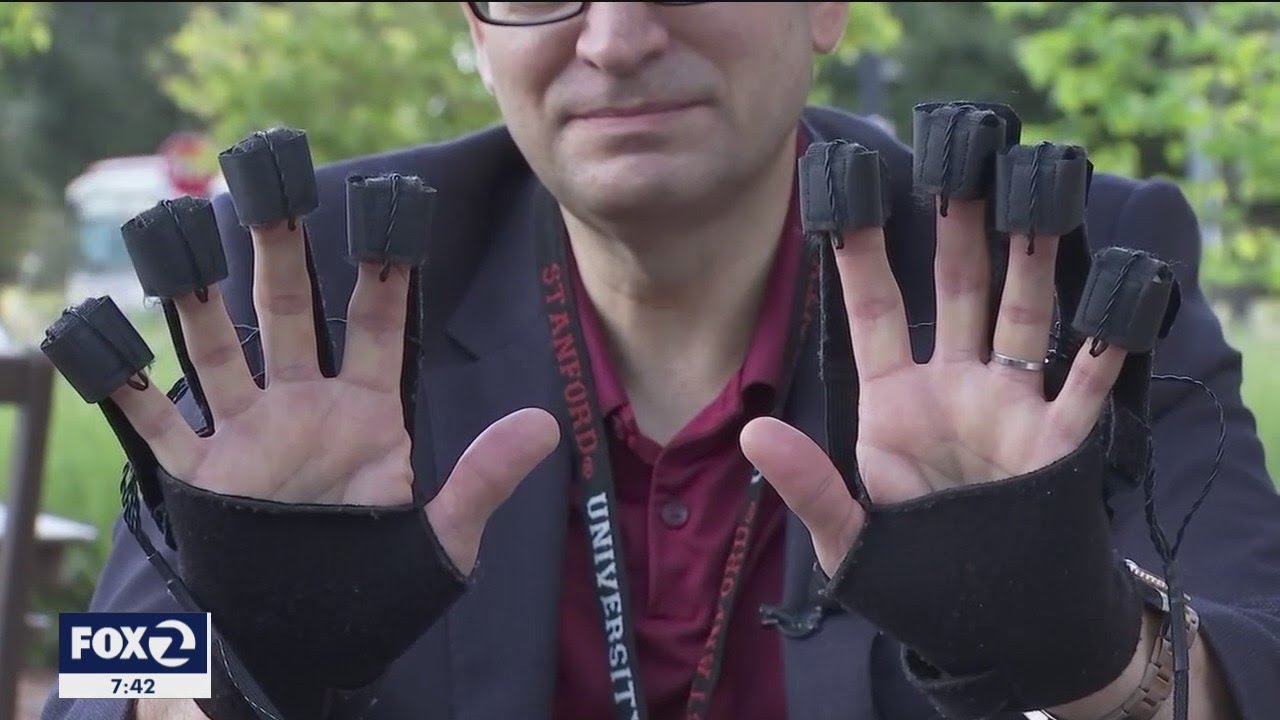 Vibrating gloves could counteract Parkinson's disease