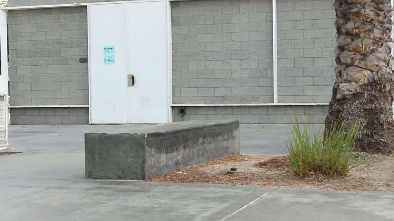 noseslide heelfilp out roger garcia