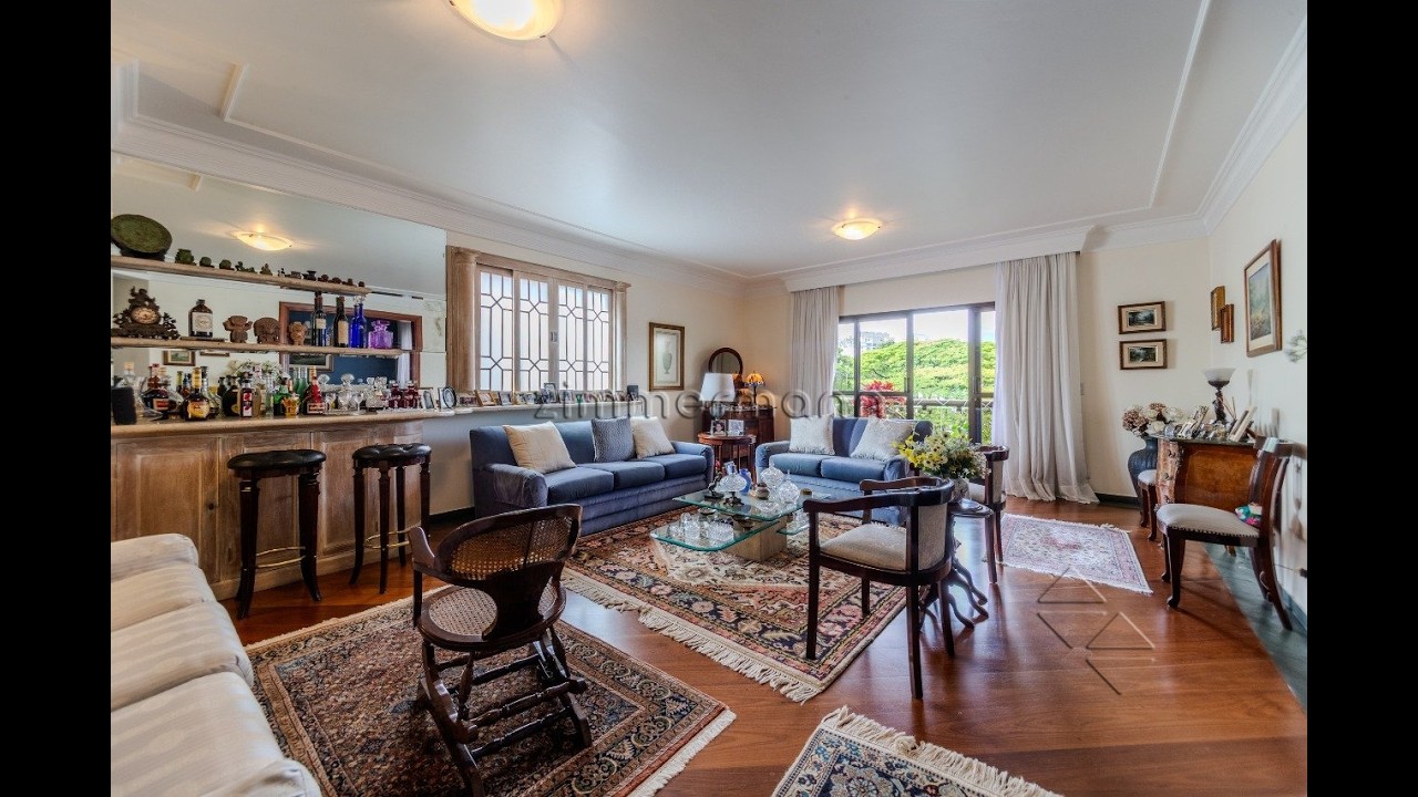 Apartamento 4 dormitórios e 4 vagas em Moema | Avenida Açoce