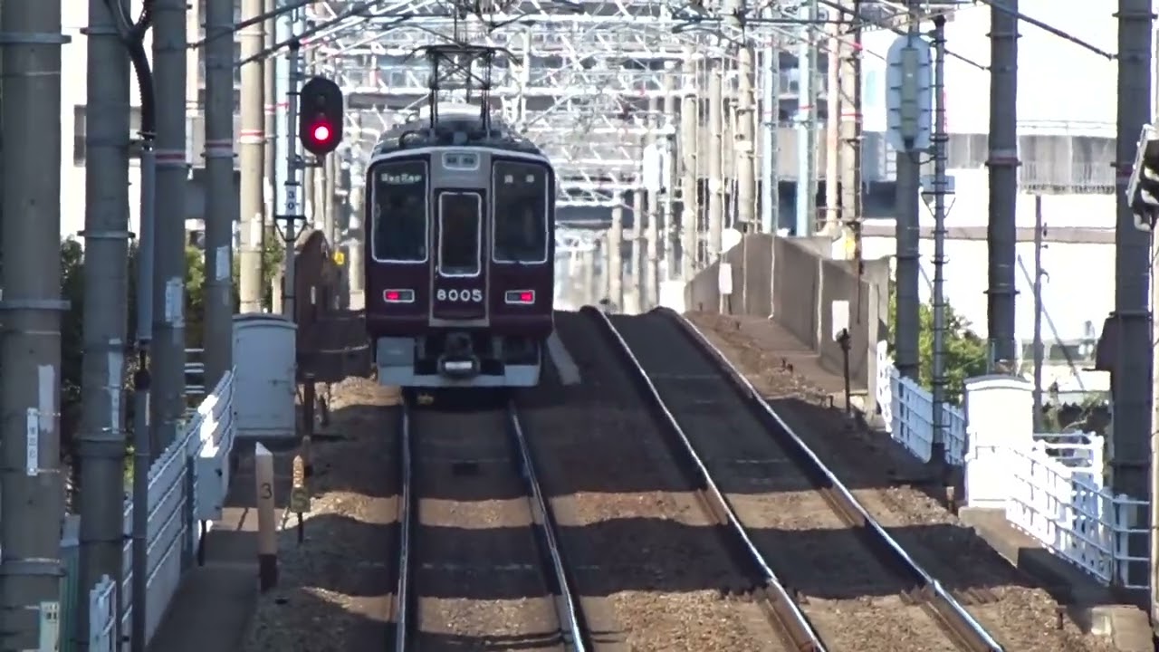 【阪急電鉄】８０００系と１０００系　十三駅