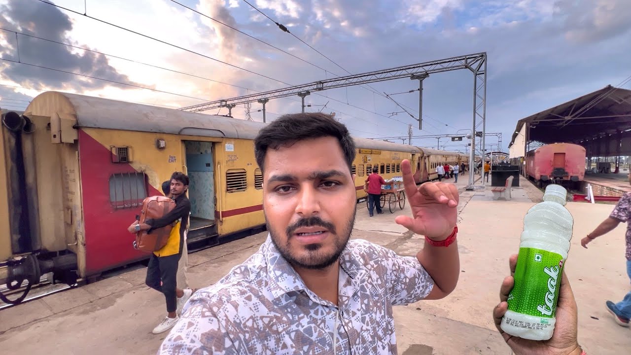 Secunderabad-Rajkot SF Express train *Itni overtakes Socha nahi tha 😱