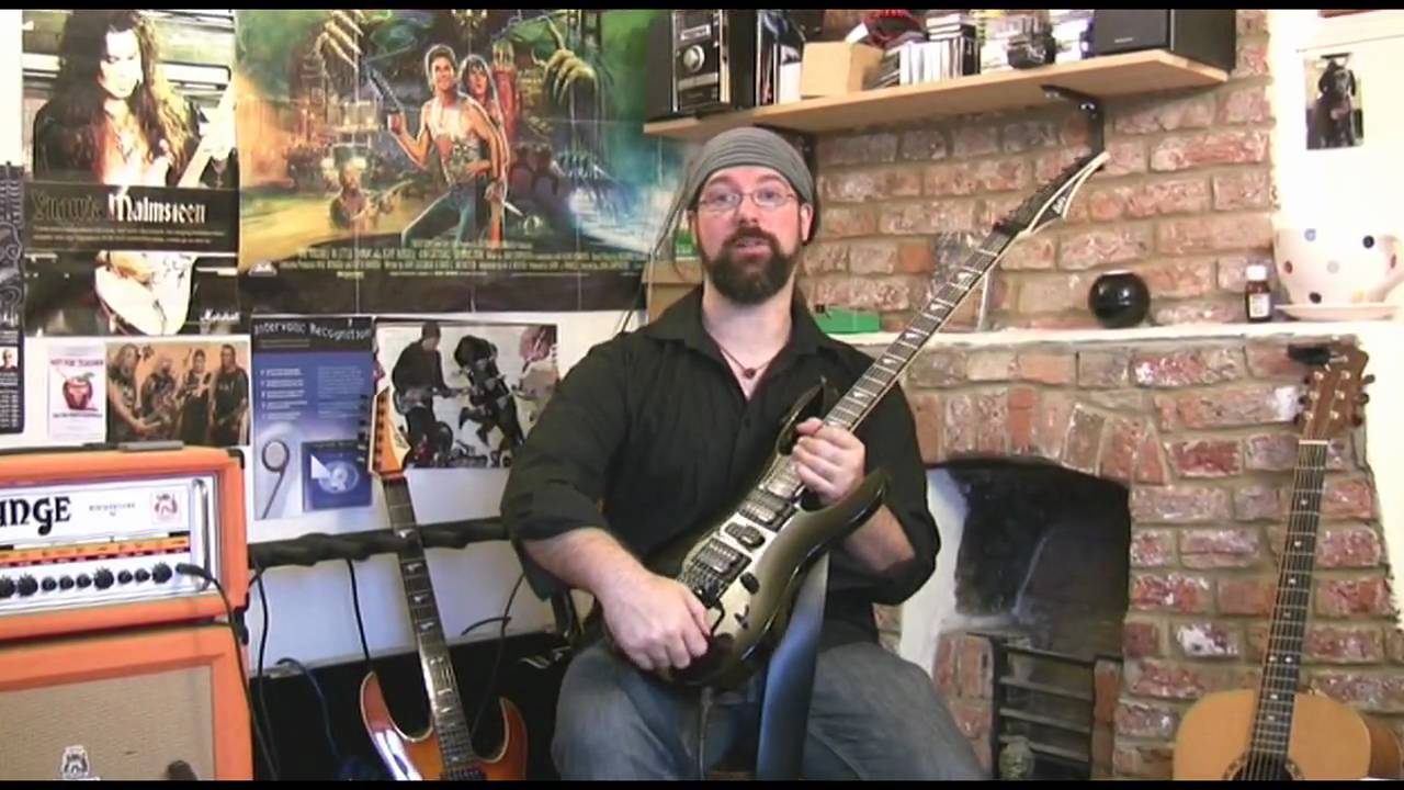 LAG Arkane A200ST - Electric guitar review