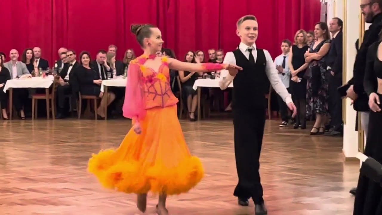 Kryštof a Laura Tango 10.11.2023 Astra předtančení