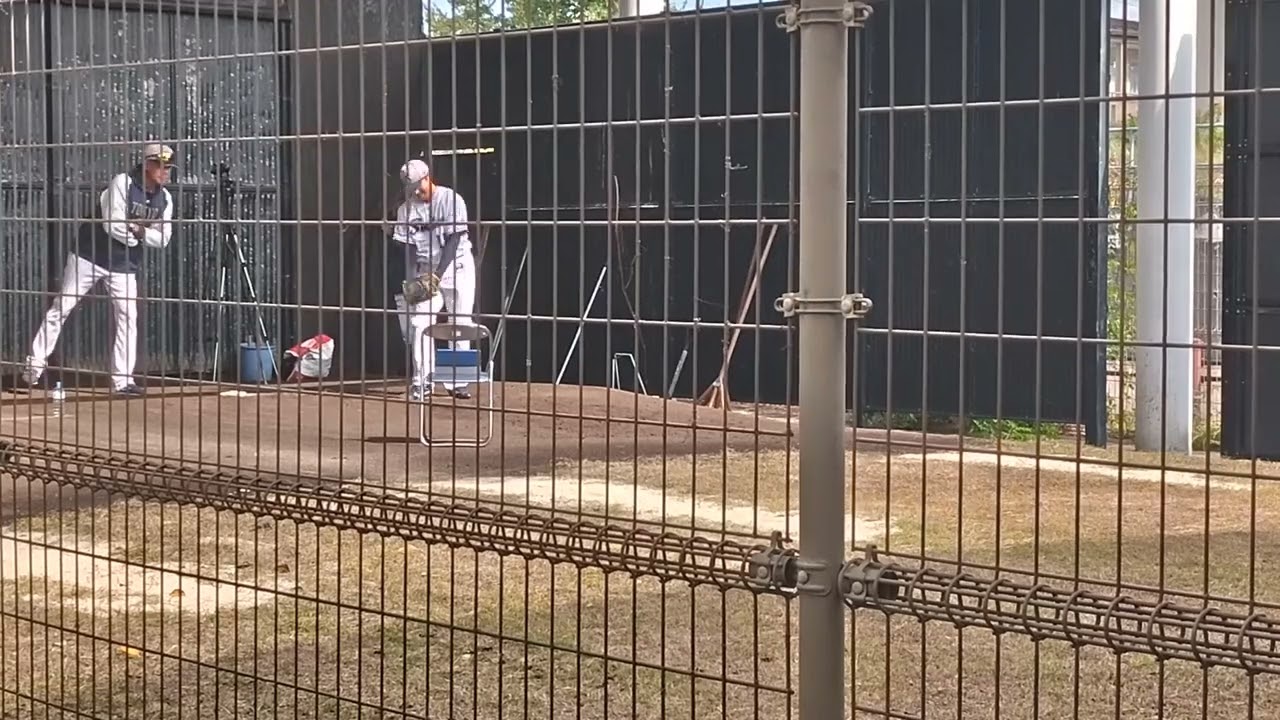 東京ヤクルトスワローズ　中村優斗選手ブルペン投球　松山坊っちゃんスタジアム
