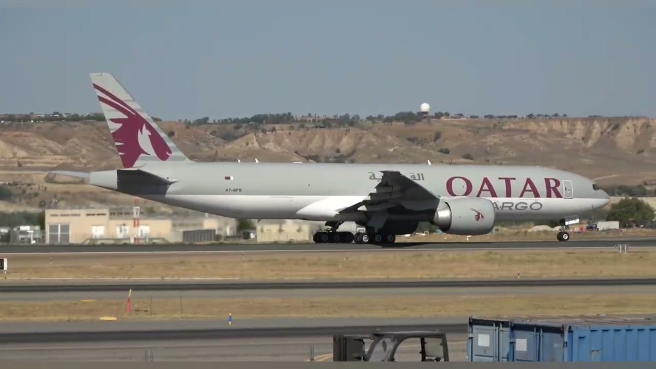 Qatar Airways 🇶🇦beautiful take off  #qatarairways 