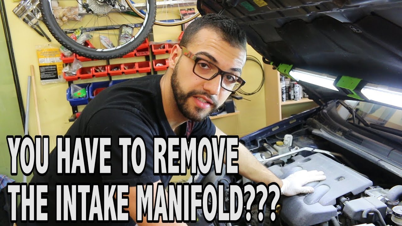 How to Change Spark Plugs on a 2009 Nissan Sentra