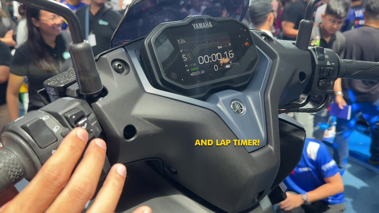 Walkaround Yamaha Aerox SP and Standard