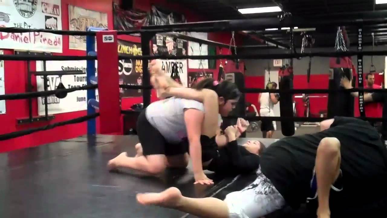 4OZ Fight Club Kids Rollling..