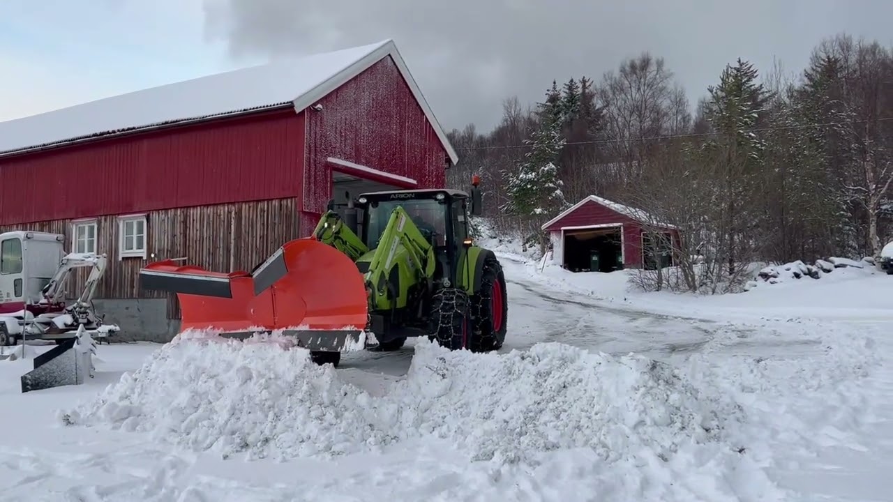 Brøyting Claas & Pronar