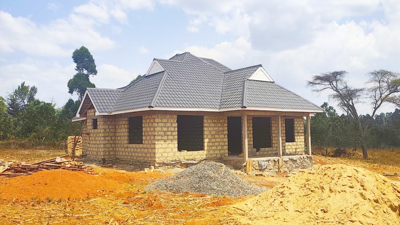 1.6M! THREE BEDROOM HOUSE IN KITALE HAS COSTED 1.6M SO FAR