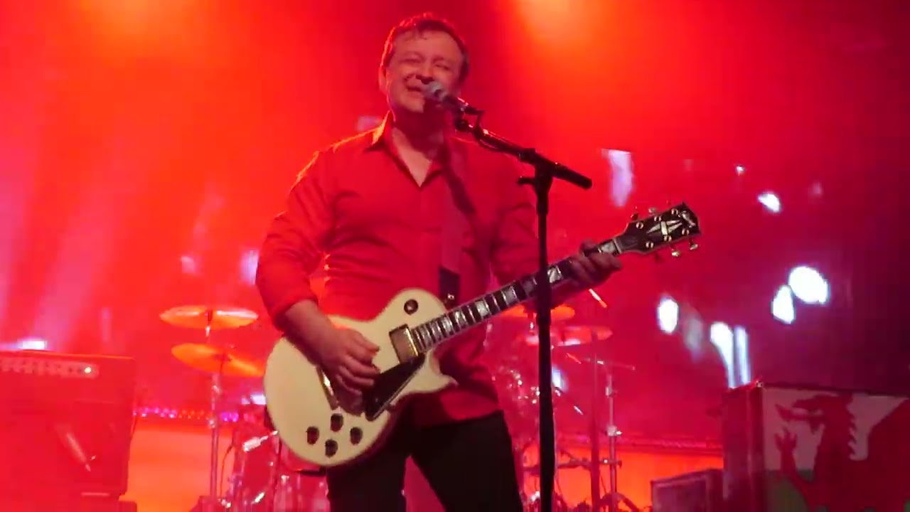 Sleepflower - Manic Street Preachers, Glasgow Barrowlands 12/04/2025