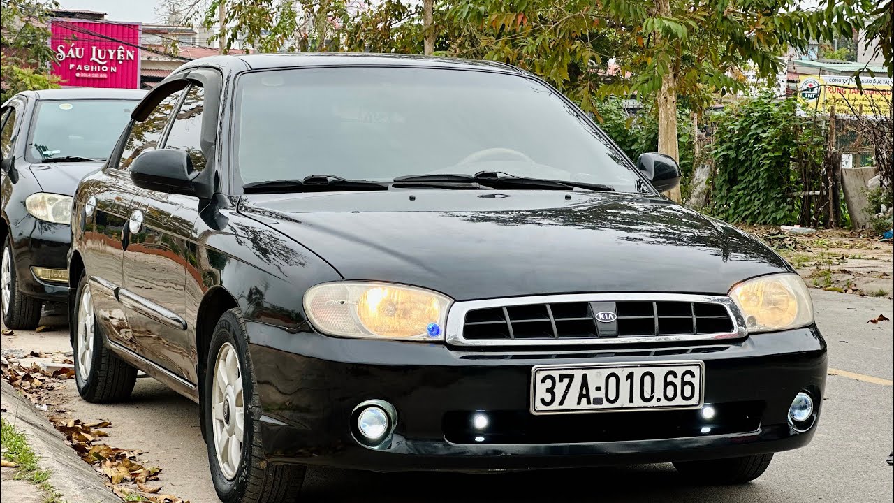 Bán hàng chiến lực cho các bác yêu cái đẹp kia spectra LS 2005 chót giá thay xe máy lh 0911699919