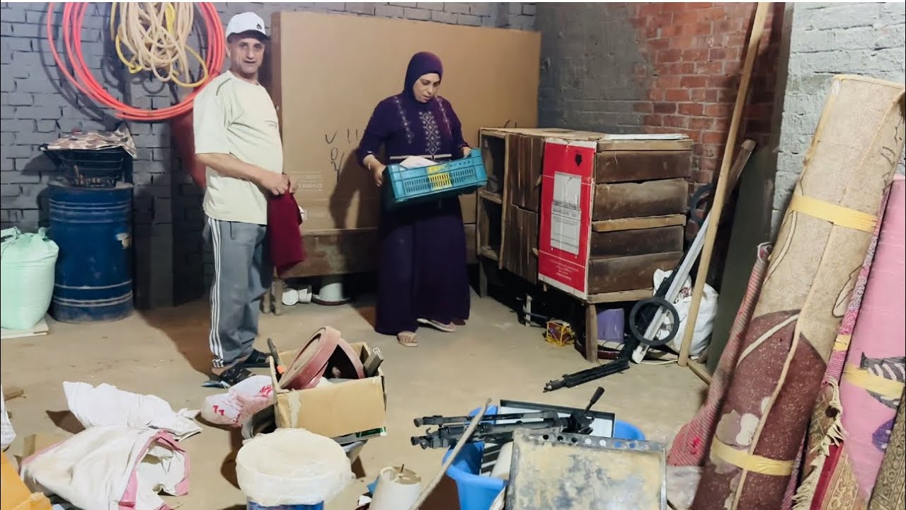 خلاص الحبايب على وصول او مره يدخلوا بيتى لازم يكون على سنجه عشره ويشرف وروتين فى غرفه الخزين الجديد