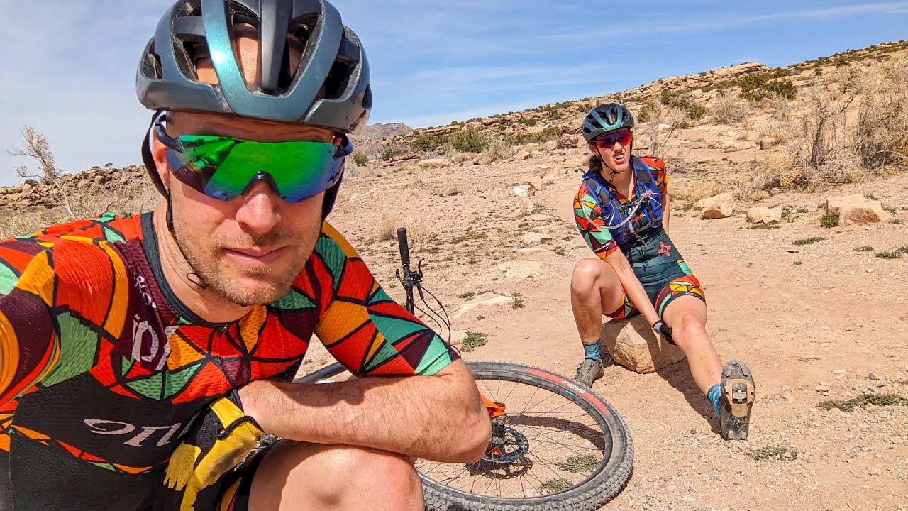 ТЯЖЁЛЫЙ ДЕНЬ НА ВЕЛОСИПЕДЕ (Moab Rocks, день 2 — Клондайк-Блаффс)