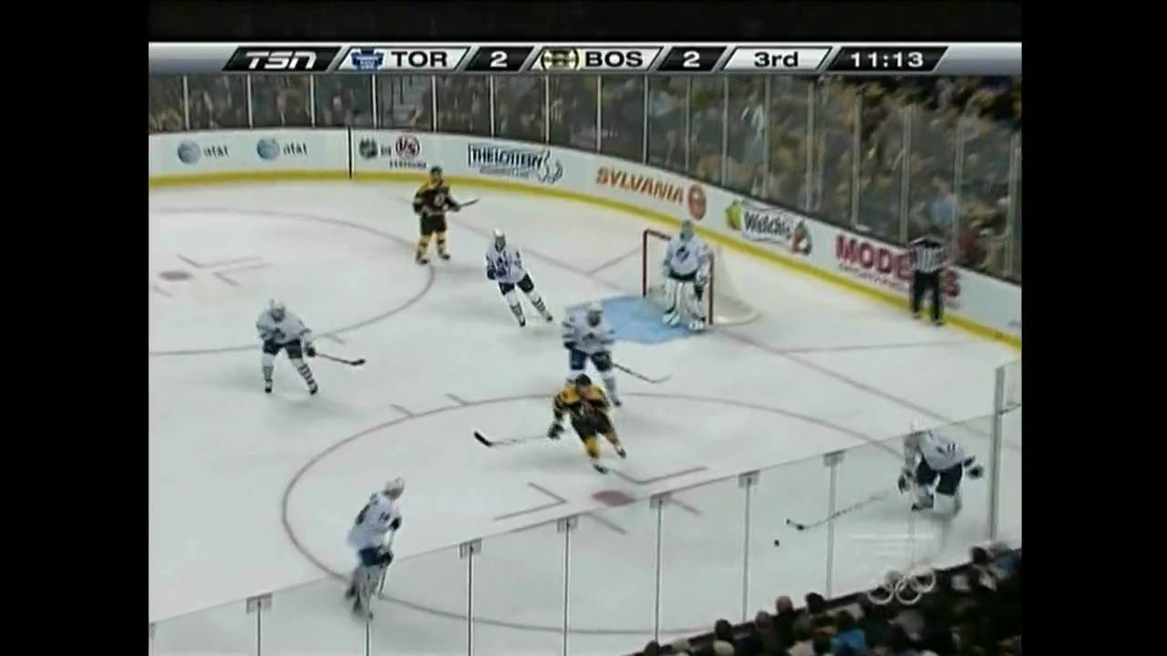 TOR 2 @ BOS 2 - Marc Savard Hits Post - 100304