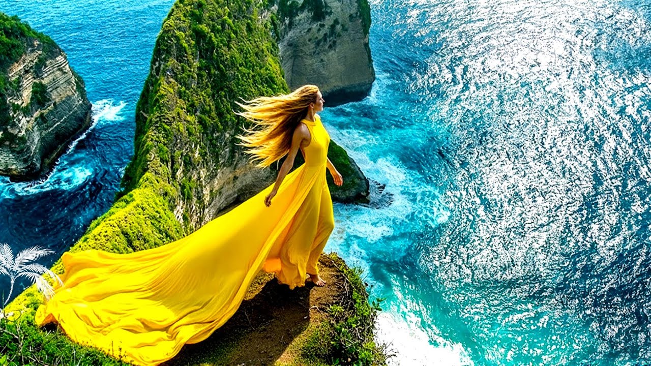 1 HOUR Deep House & Techno Mix 2025 | 🌴 Deep Sea Echoes | Blue Ocean Drone 4K