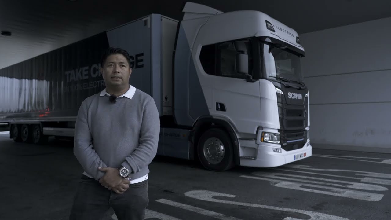 Carlos Ram&iacute;rez, coordinador de selecci&oacute;n y formaci&oacute;n de Serveto. Scania BEV 100% el&eacute;ctrico
