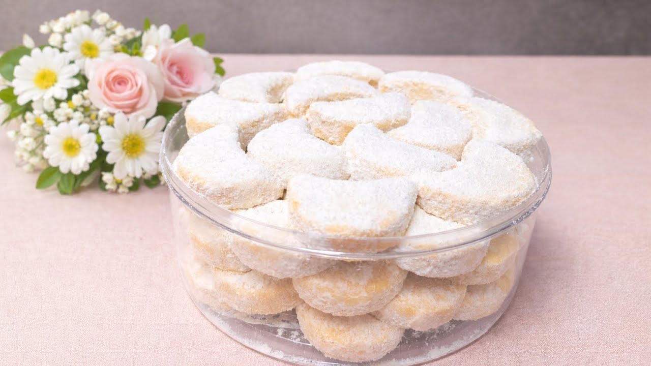Kue putri salju ekonomis, tanpa mixer dan full margarin rasanya enak dan tetap lumer dimulut