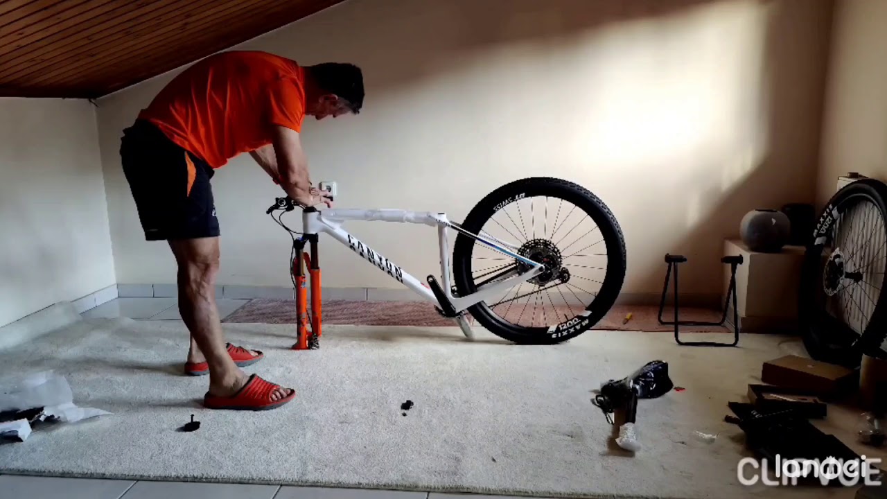 Canyon Exceed CFR  team unboxing