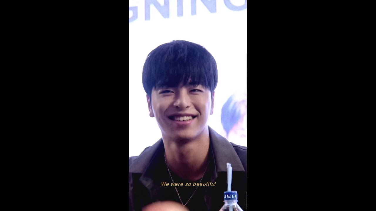 The way junhoe smiles