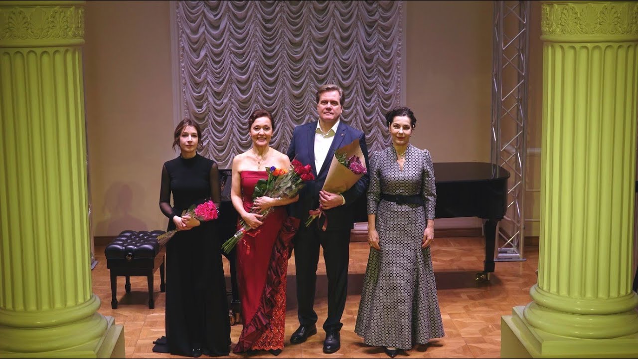 «ЗВЁЗДНЫЕ  ВОКАЛИСТЫ ГНЕСИНКИ» Концерт цикла.  Гостиная дома Шуваловой. 15 ноября 2025 года