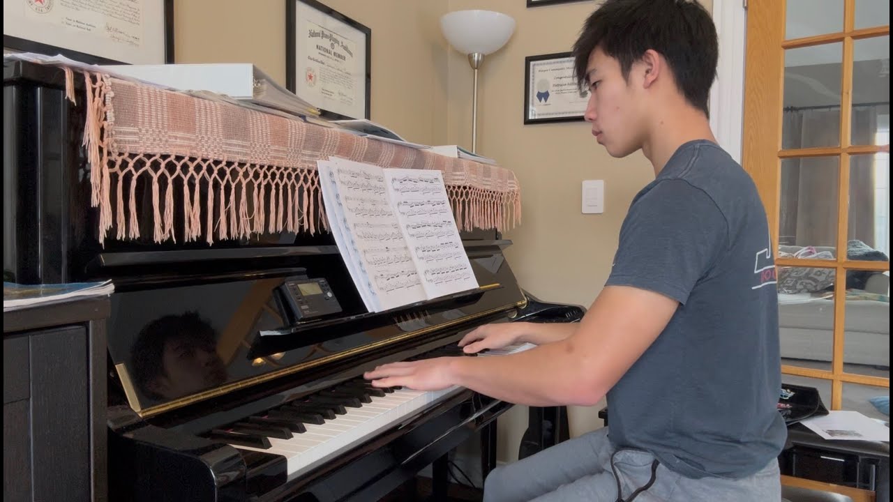 Playing Chopin's Fantaisie Impromptu Day 12