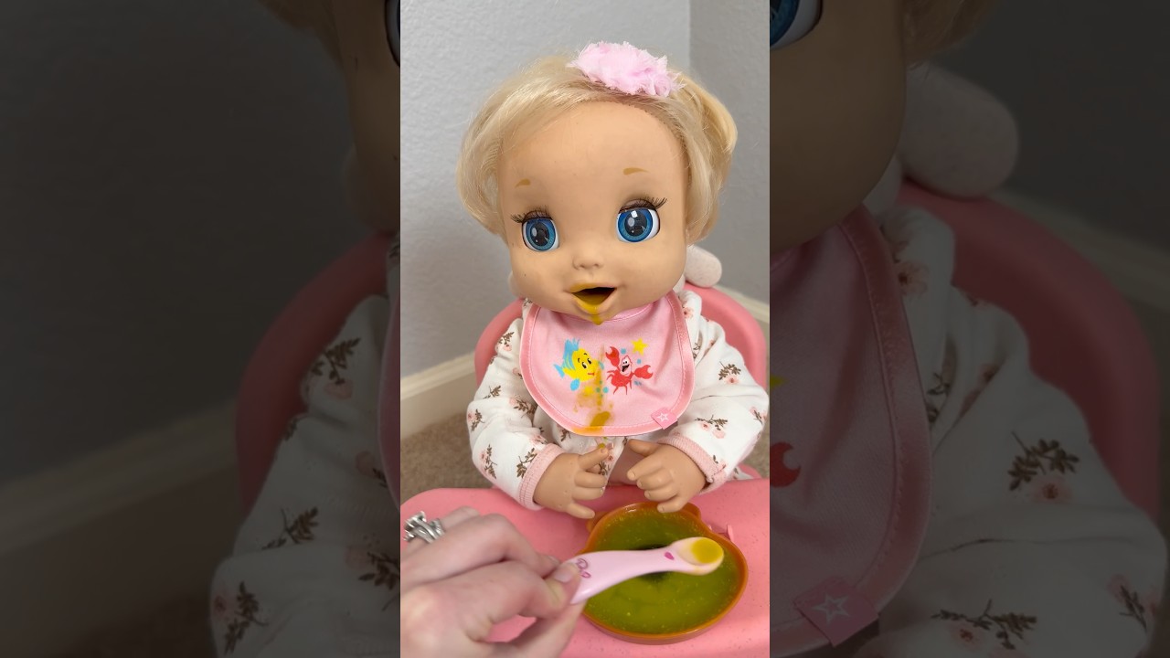 Кукла Baby Alive 2006 с мягким лицом: кормление зелеными овощами и апельсиновым соком.