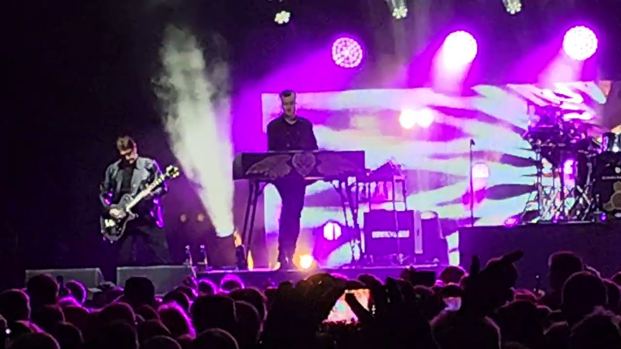 Simple Minds: Let there be love (Live in Derby at The Vaillant Live Venue) 2025
