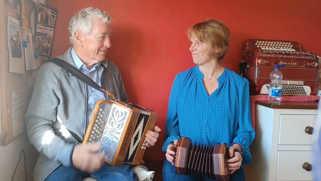 THE TRIP TO SLIGO - Irish jig on b/c button accordion & concertina