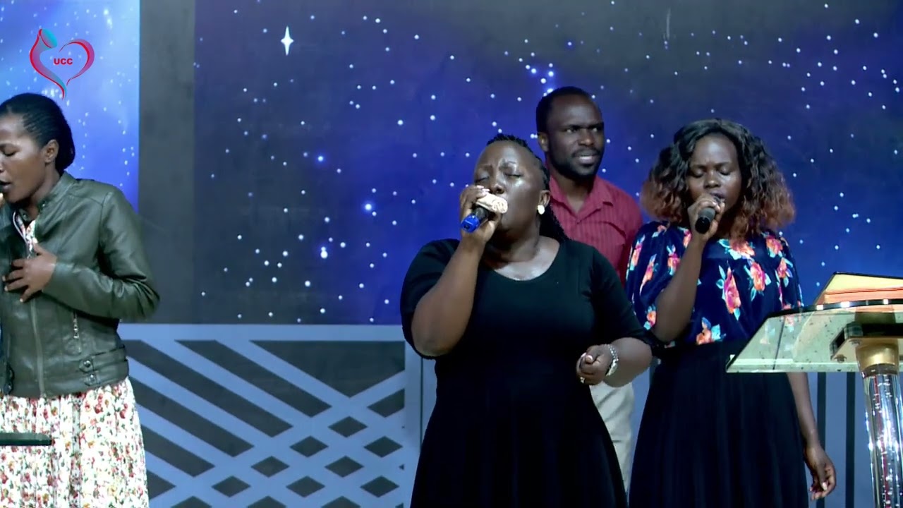 WOW 😧 WORSHIP TO BRING CHRIST CLOSER