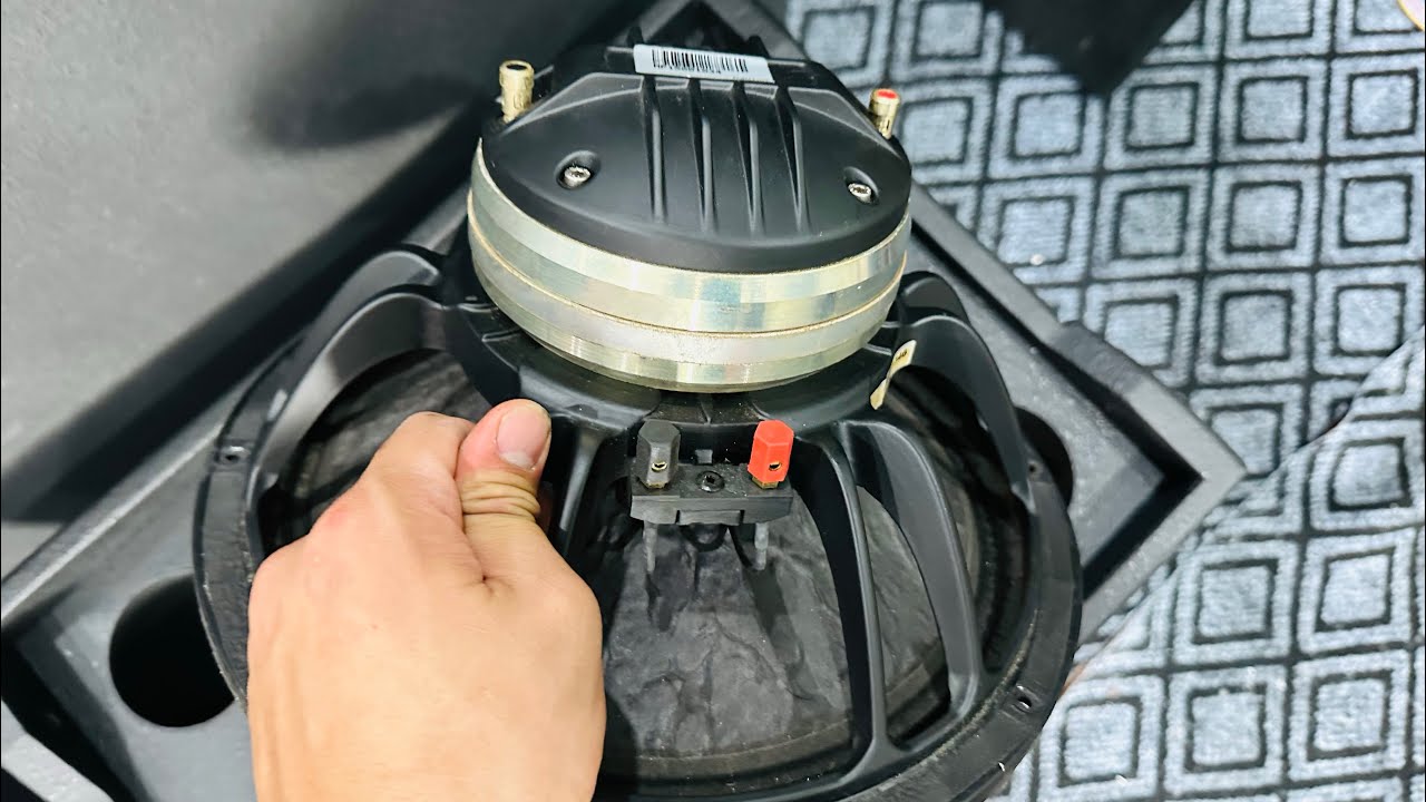 Siêu Phẩm Đồng Trục Bát 30...Hàng Víp.Sản Xuất Tại Bồ Đào Nha..RMS 800w Siêu Khủng...Lh:0377.869.698